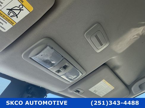 Used 2022 Nissan Frontier SV w/ Technology Package AWD/4WD image 26