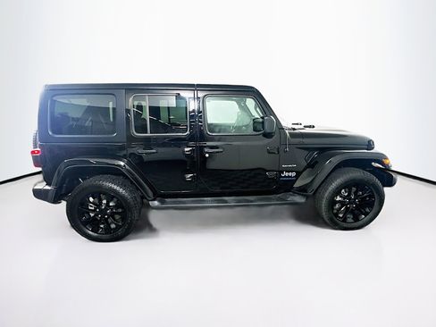 Used 2023 Jeep Wrangler Unlimited Sahara w/ Cold Weather Group AWD/4WD image 10