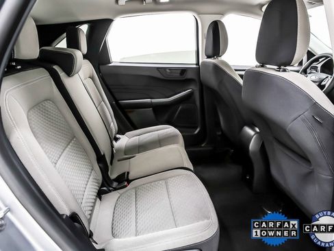 Used 2022 Ford Escape SE image 33