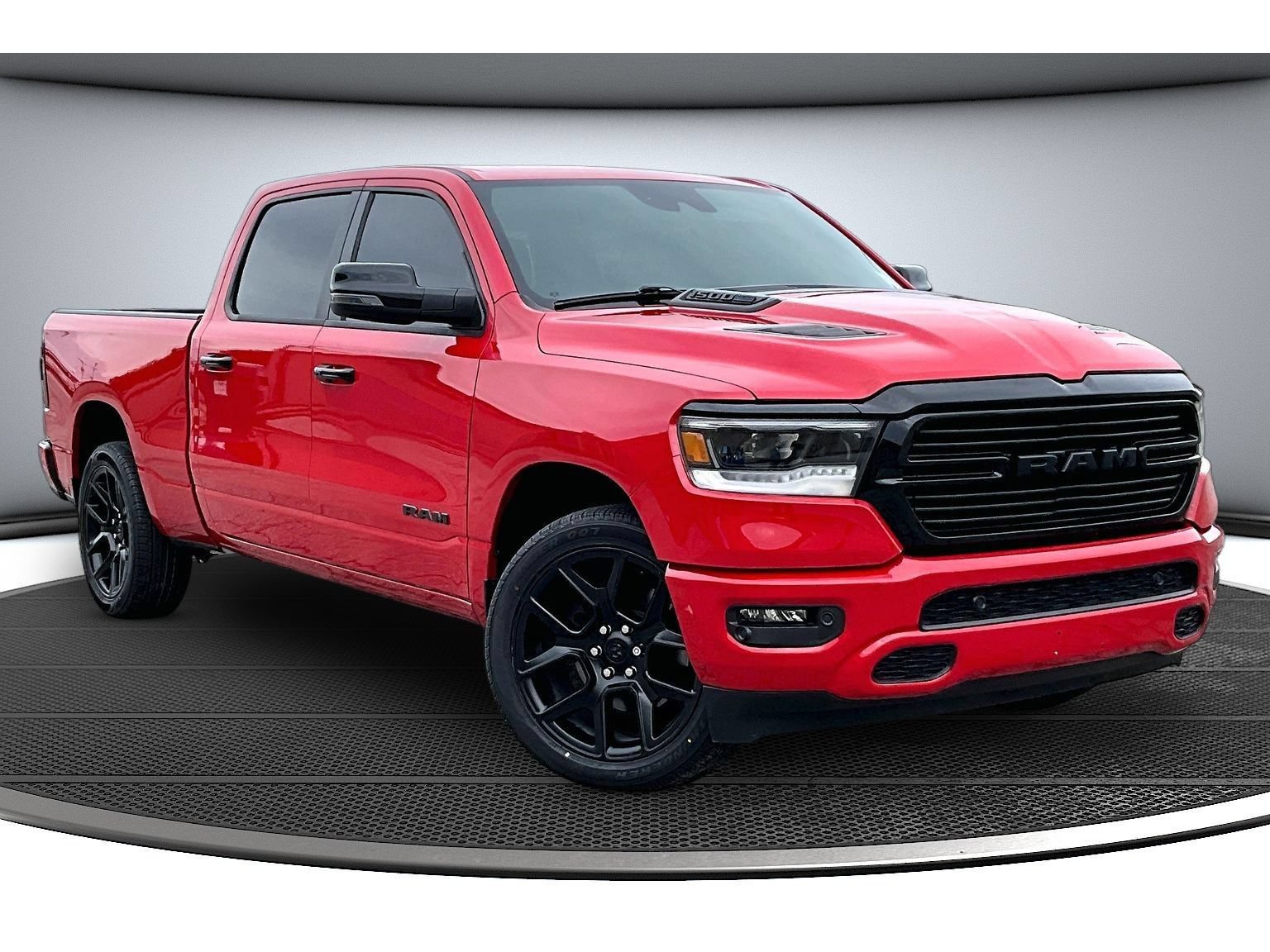 Certified 2023 RAM 1500 Laramie AWD/4WD image 2