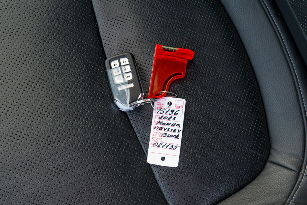 Used 2023 Honda Odyssey Elite image 63
