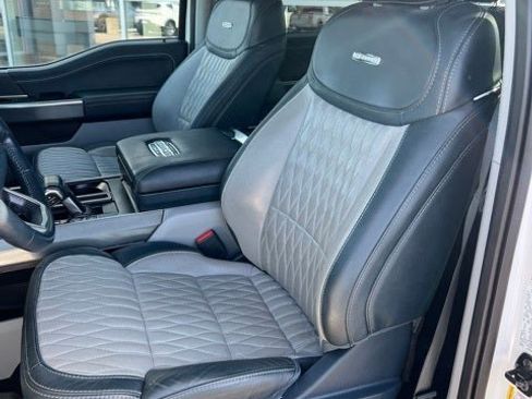 Used 2023 Ford F150 Limited image 13