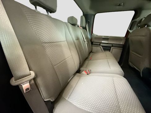 Used 2018 Ford F150 XLT w/ Equipment Group 302A Luxury AWD/4WD image 26