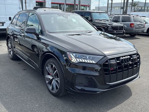 Used 2023 Audi SQ7 Prestige image 23