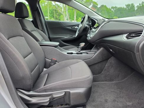 Used 2024 Chevrolet Malibu LT FWD image 28