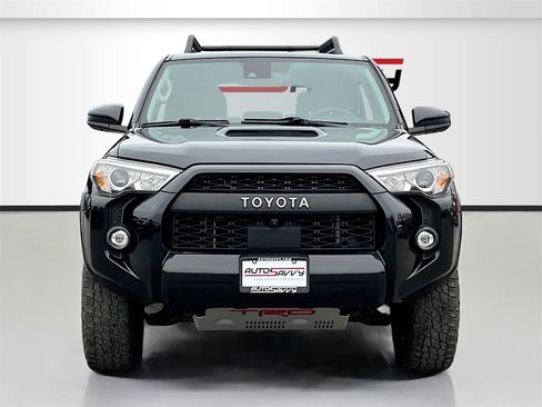 Used 2022 Toyota 4Runner TRD Pro image 2