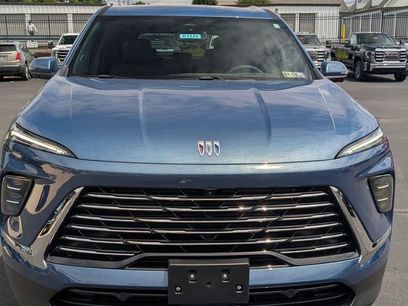 New 2025 Buick Enclave Preferred