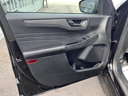 Used 2025 Ford Escape Active image 8