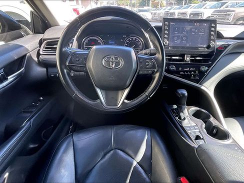 Used 2021 Toyota Camry XSE FWD image 14