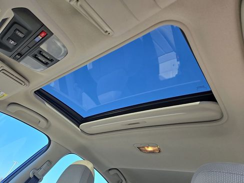 Used 2022 Subaru Impreza Premium image 14