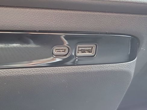 New 2026 Buick Enclave Sport Touring w/ Power Package FWD image 33