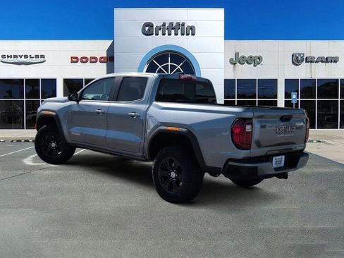 Used 2024 GMC Canyon Elevation w/ Convenience Package image 9