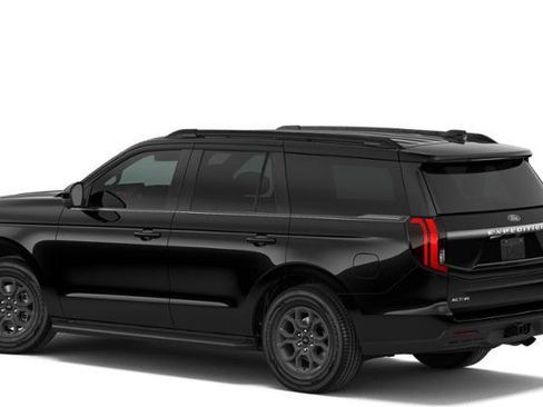 New 2026 Ford Expedition Active RWD image 2