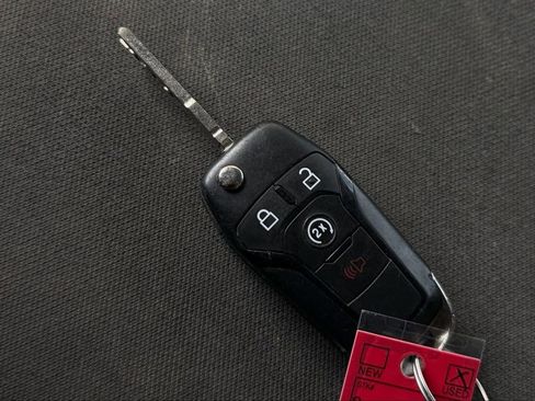 Used 2024 Ford F250 XLT w/ FX4 Off-Road Package image 27