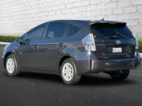 Used 2013 Toyota Prius V Three image 6