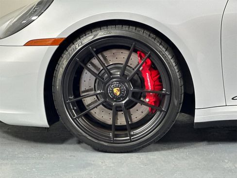 Used 2024 Porsche 911 Carrera 4 GTS image 31