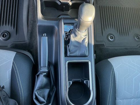 Used 2023 Toyota Tacoma TRD Off-Road image 19