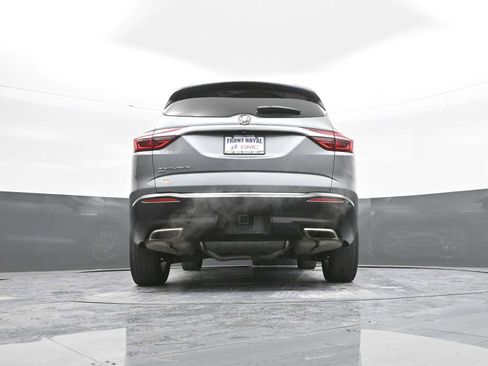 Used 2020 Buick Enclave Premium w/ Sun and Sites Package image 39