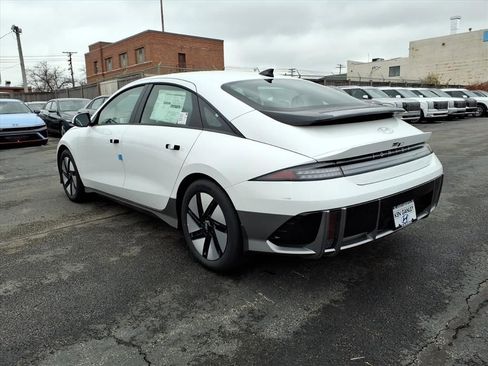 New 2025 Hyundai Ioniq 6 SE AWD/4WD image 6