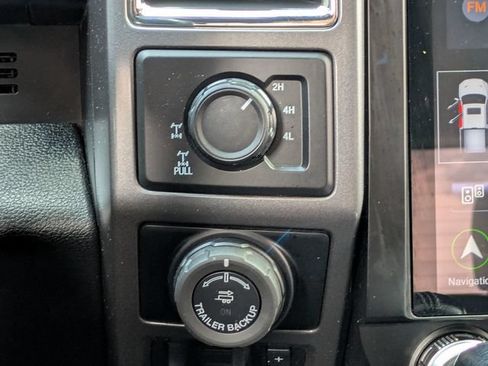 Used 2016 Ford F150 XLT w/ Equipment Group 302A Luxury AWD/4WD image 18