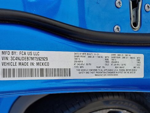 Used 2021 Jeep Compass 80th Special Edition image 28