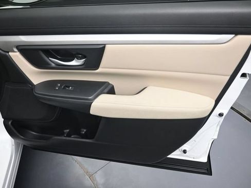 Used 2020 Honda CR-V LX image 29