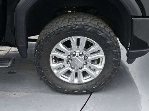 Used 2023 GMC Sierra 3500 Denali w/ Denali Ultimate Package image 35