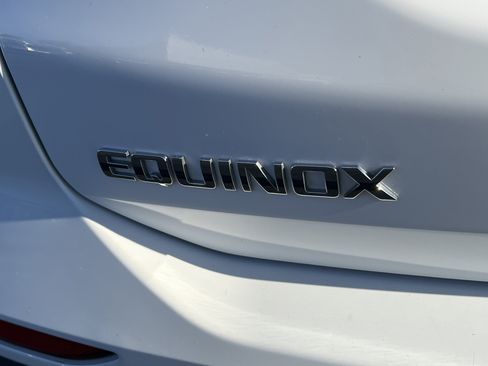 Used 2024 Chevrolet Equinox LT image 9