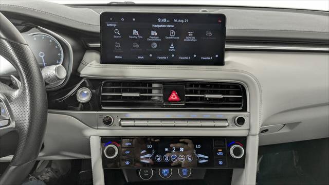 Used 2025 Genesis G70 2.5T AWD/4WD image 27