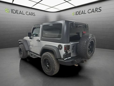 Used 2016 Jeep Wrangler Sport w/ Quick Order Package 24S AWD/4WD image 7