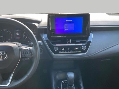 Used 2025 Toyota Corolla SE FWD image 6