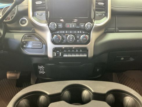 Used 2021 RAM 2500 Laramie AWD/4WD image 11