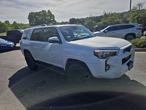 Used 2021 Toyota 4Runner SR5 Premium w/ Moonroof Package AWD/4WD image 1