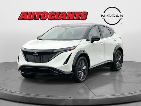 Used 2024 Nissan Ariya AWD image 6