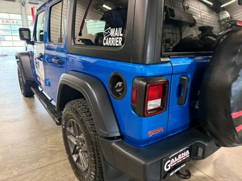Used 2024 Jeep Wrangler Unlimited Sport AWD/4WD image 22
