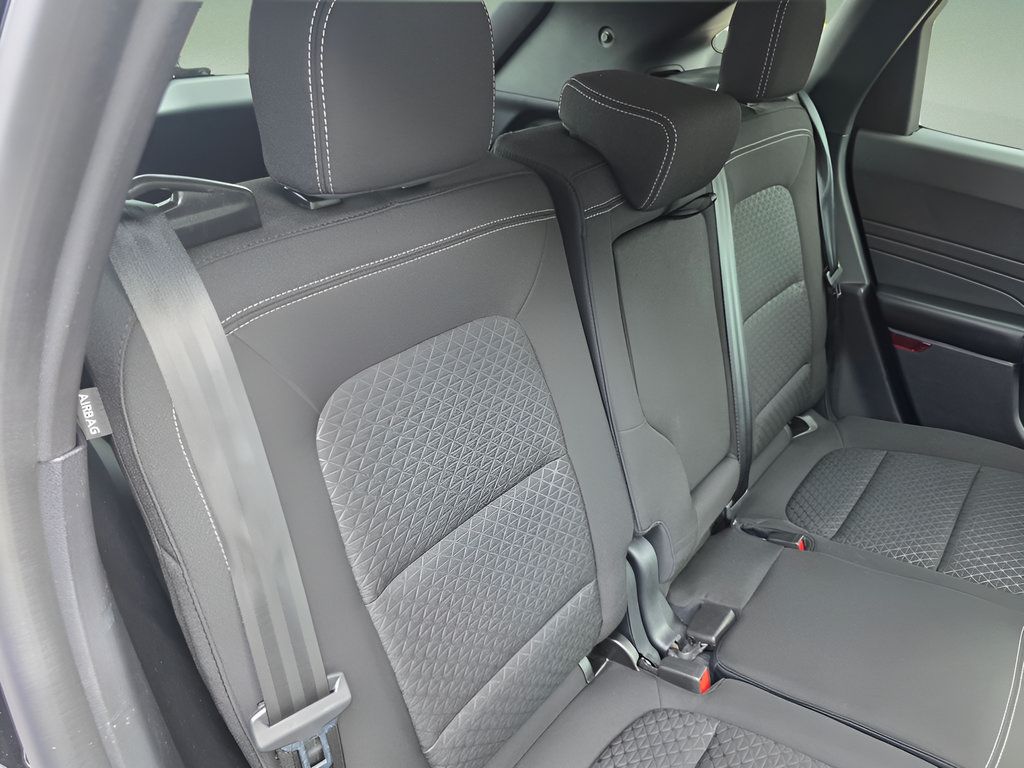 Certified 2024 Ford Escape Active AWD/4WD image 29