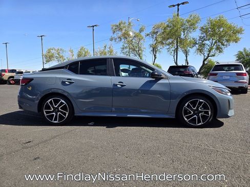 Used 2024 Nissan Sentra SR FWD image 7