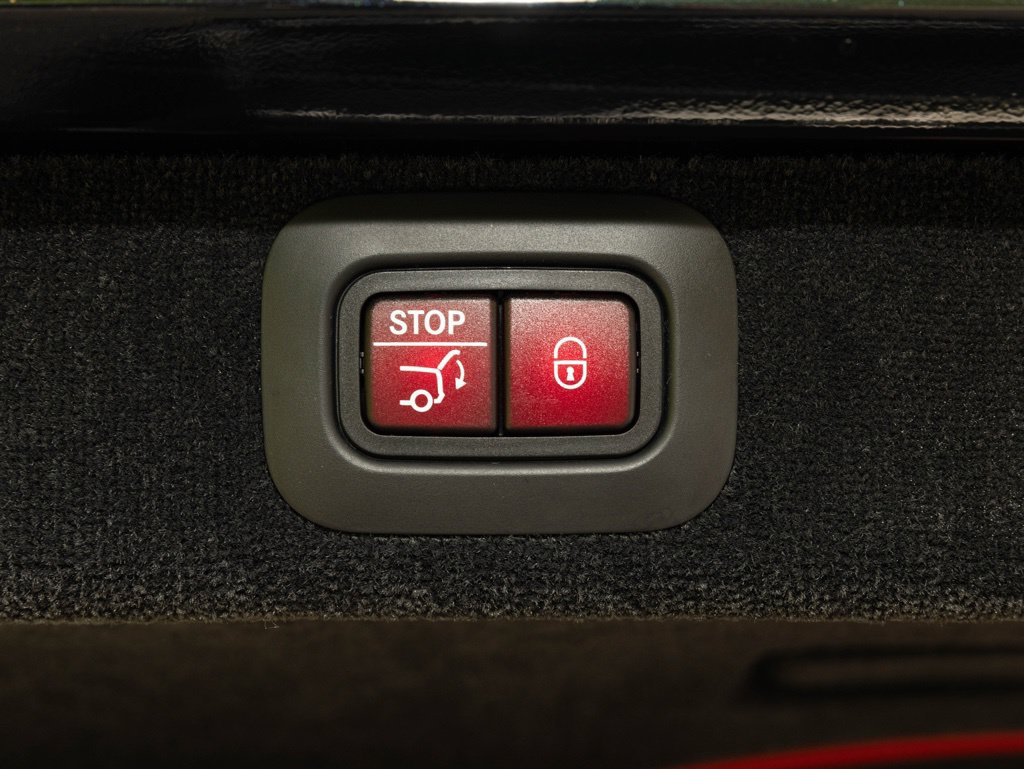 Used 2026 Aston Martin DBX 707 AWD/4WD image 52