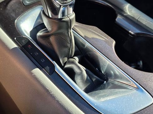 Used 2022 Chevrolet Malibu LS image 29