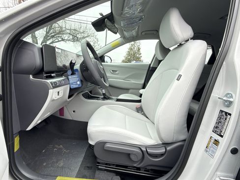 New 2026 Hyundai Kona SEL Sport AWD/4WD image 13