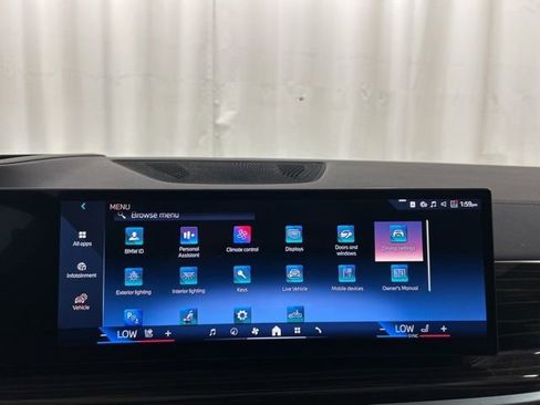 Used 2025 BMW X5 xDrive40i AWD/4WD image 13