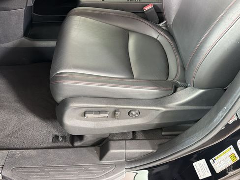 Used 2025 Honda Odyssey Sport-L image 15