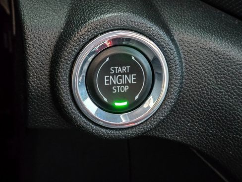 Used 2023 Chevrolet TrailBlazer RS w/ Convenience Package image 19