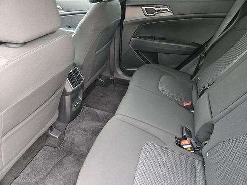 New 2026 Kia Sportage LX w/ LX Convenience Package FWD image 22