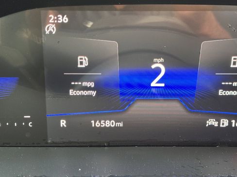 Certified 2024 Volkswagen Taos S image 30