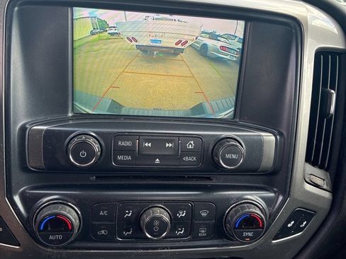 Used 2018 Chevrolet Silverado 1500 LT w/ All Star Edition AWD/4WD image 9