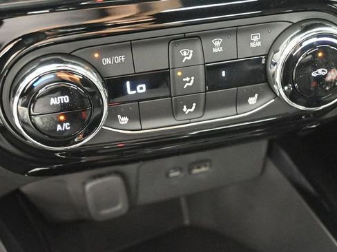 New 2026 Chevrolet Trax RS w/ Driver Confidence Package FWD image 33