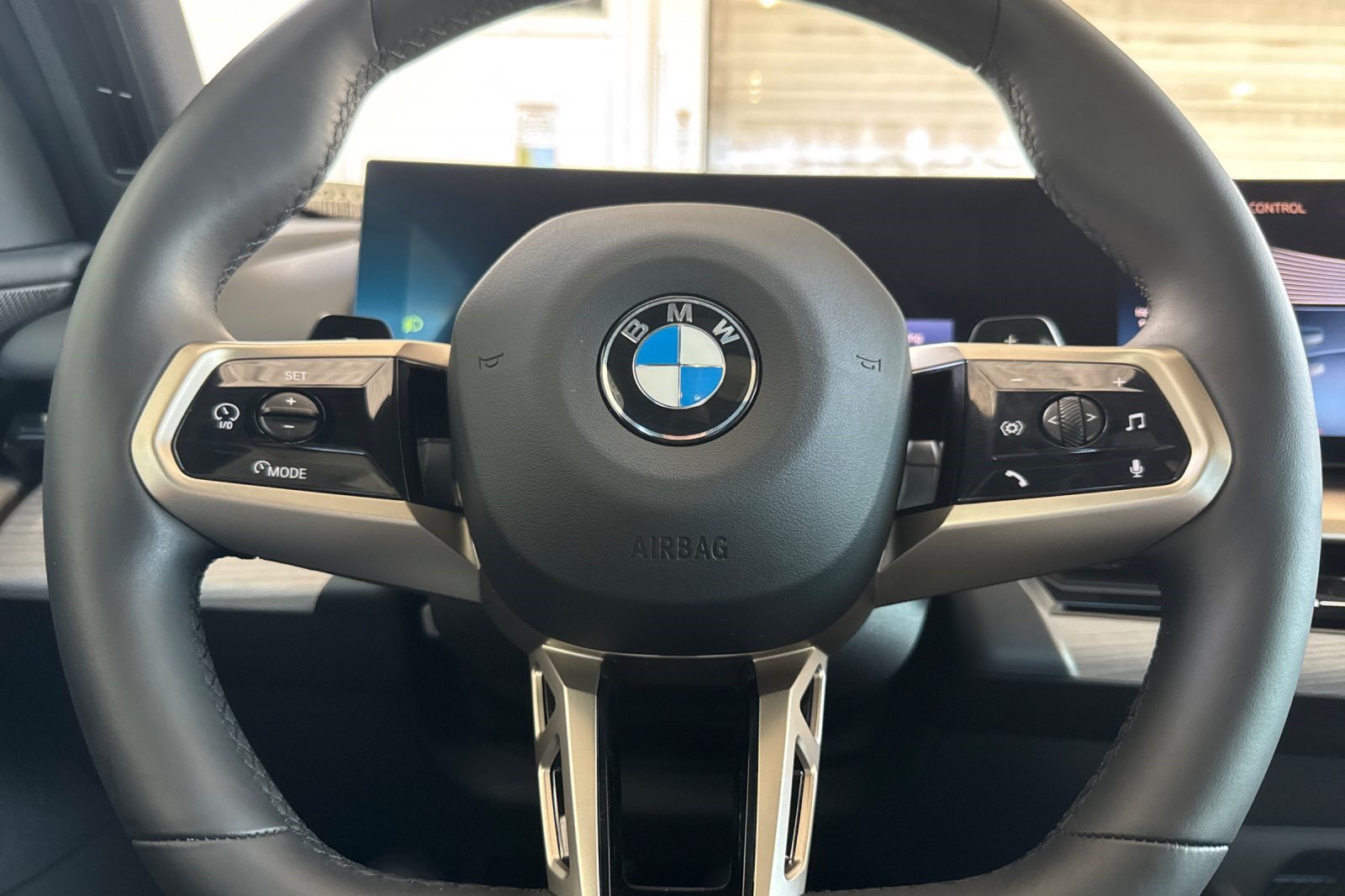 Used 2026 BMW 530i w/ M Sport Package RWD image 30
