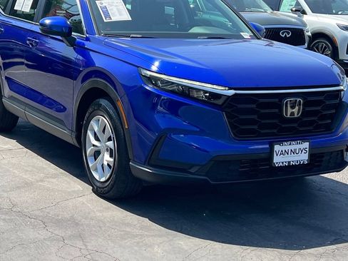 Used 2023 Honda CR-V LX image 11