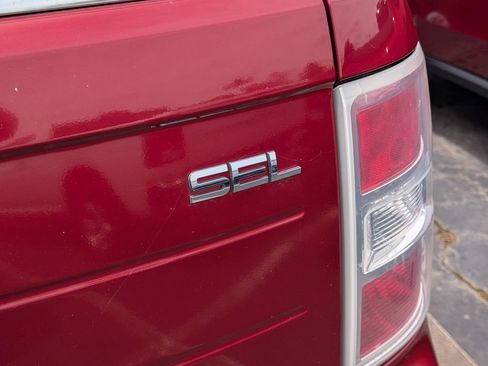 Used 2013 Ford Flex SEL FWD image 17